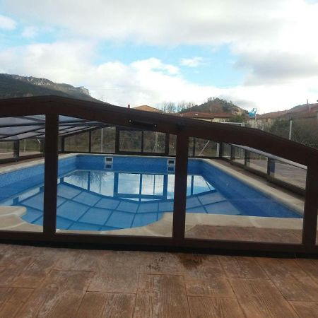 Hotel Rural Puerta De Caderechas Terminon Eksteriør bilde