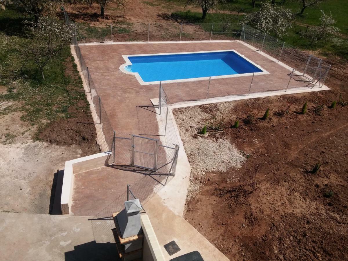 Hotel Rural Puerta De Caderechas Terminon Eksteriør bilde