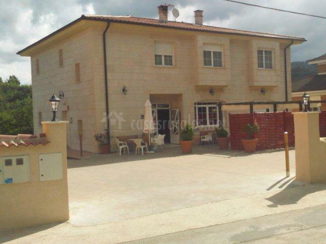Hotel Rural Puerta De Caderechas Terminon Eksteriør bilde